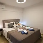 Uni Cozy City Apartment